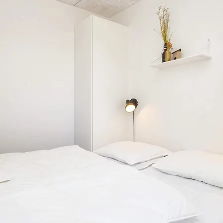 8 Person In Romo 度假居 *
